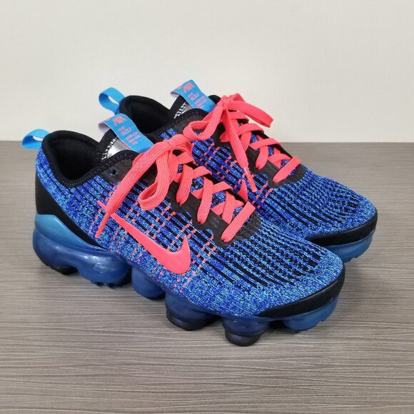 Nike Air VaporMax Flyknit 3 Sneaker, Black & Blue Mesh, Big Kid Size 3.5  / 35.5 - Picture 1 of 12